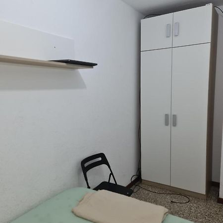 Piso Habitacion Barcelona Exteriör bild